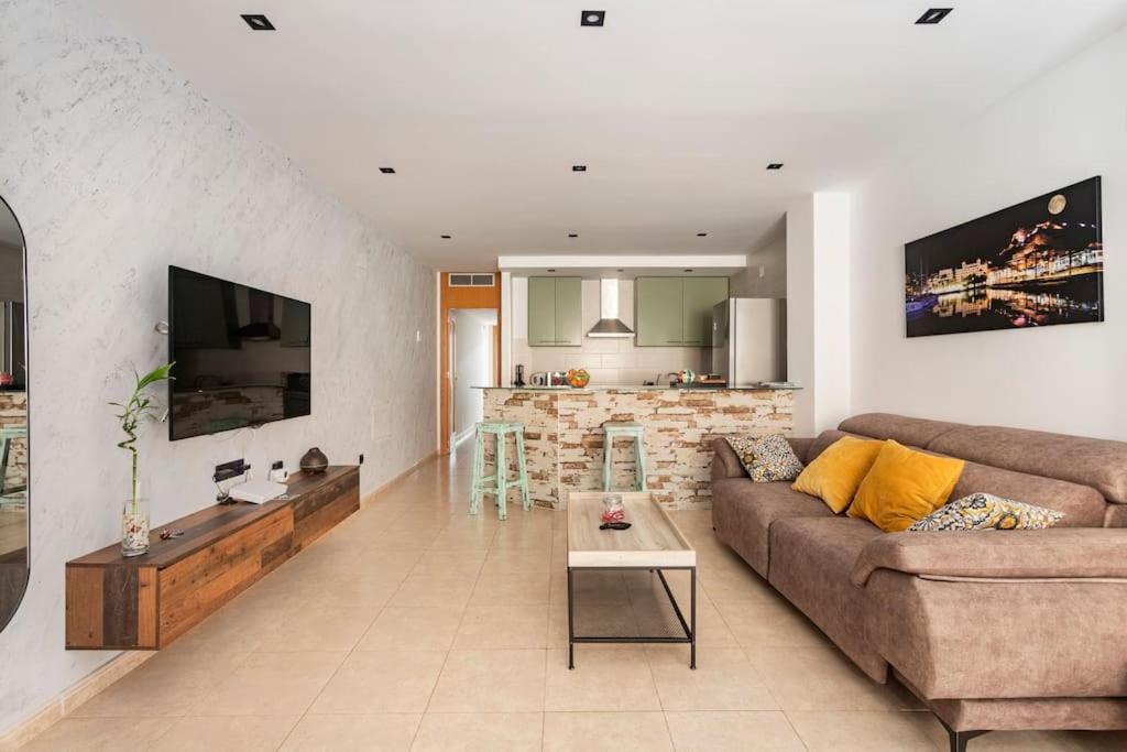 Castelplace Beach Con Plaza De Garage Incluida, Free Parking And Ac Аликанте Экстерьер фото